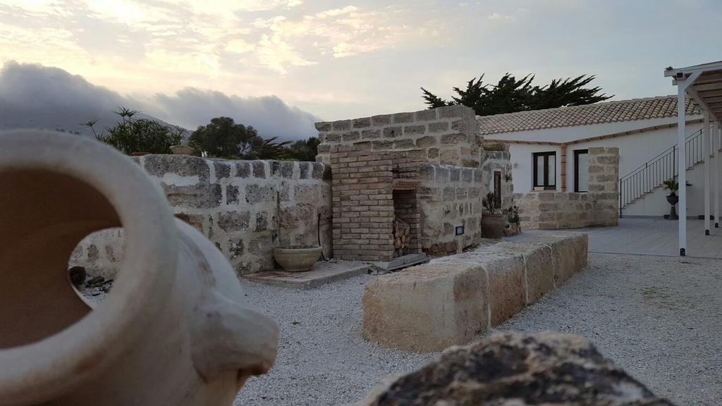 Casa Vacanze Senia Del Rais فافينانا المظهر الخارجي الصورة